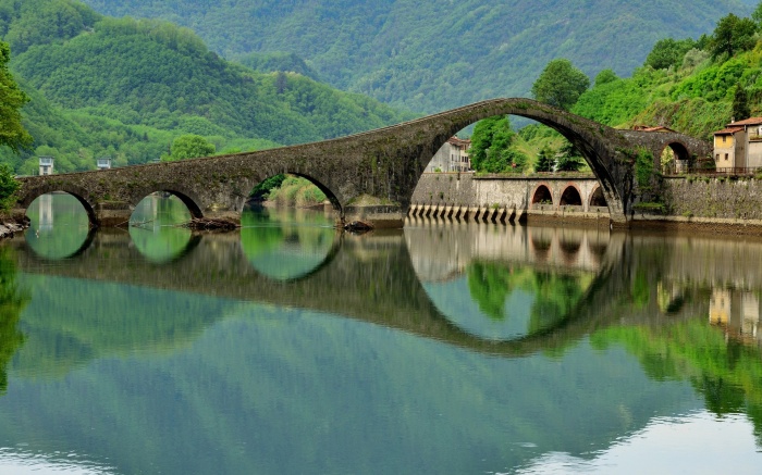 Bridges 28 (30 wallpapers)