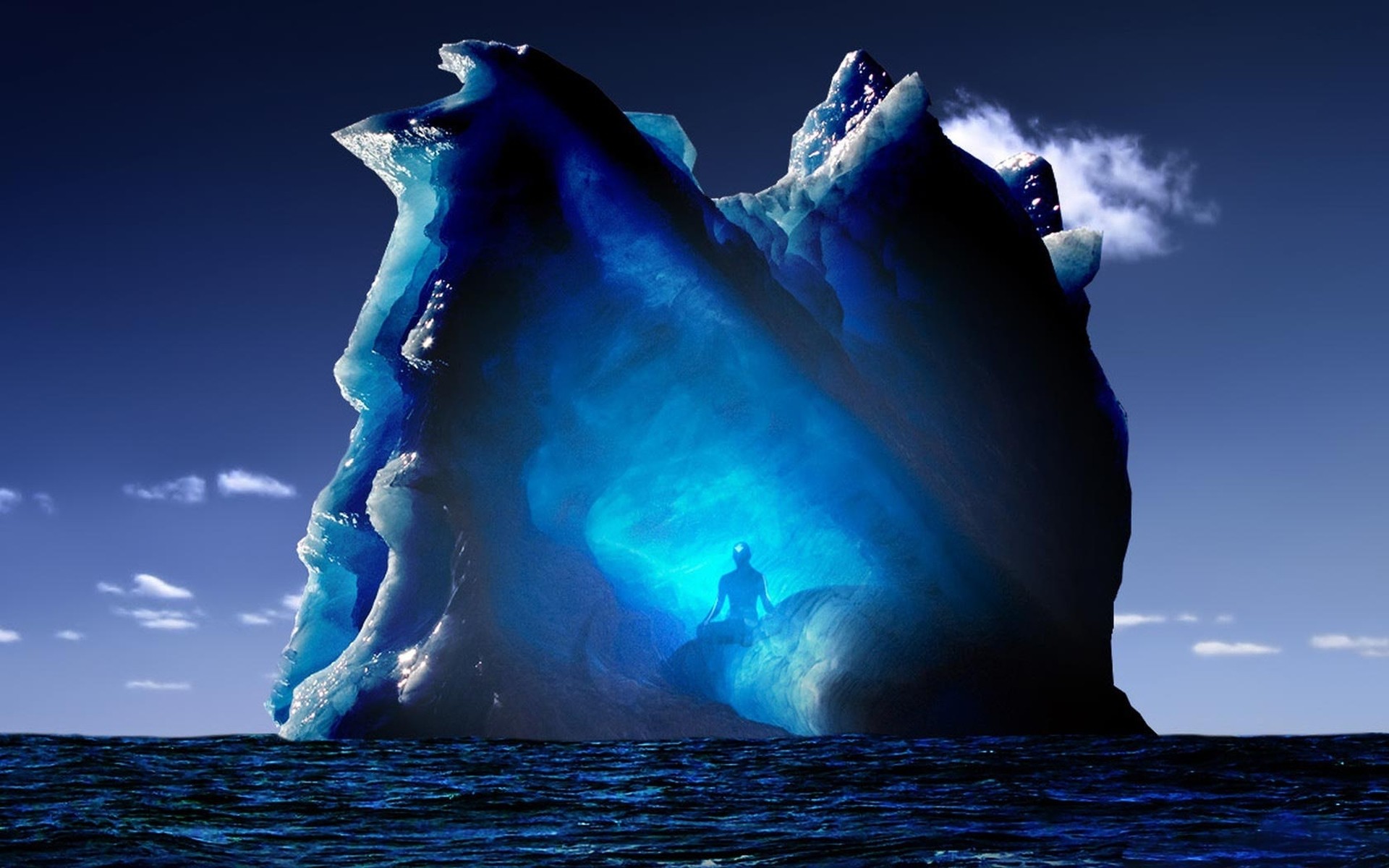 Глыба льда на воде. Самый большой Айсберг в Антарктиде. Айсберги в Атлантическом океане. Красивый Айсберг. Необычные айсберги.