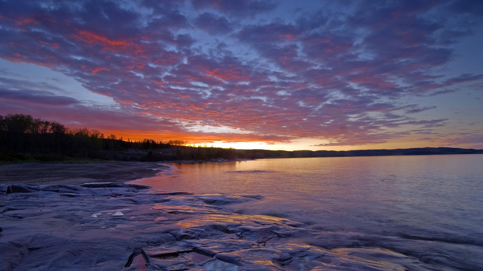 Верхнее. Озеро Супериор США. Великие озера (бассейн Атлантического океана). Superior Канада. Верхнее озеро Америка.