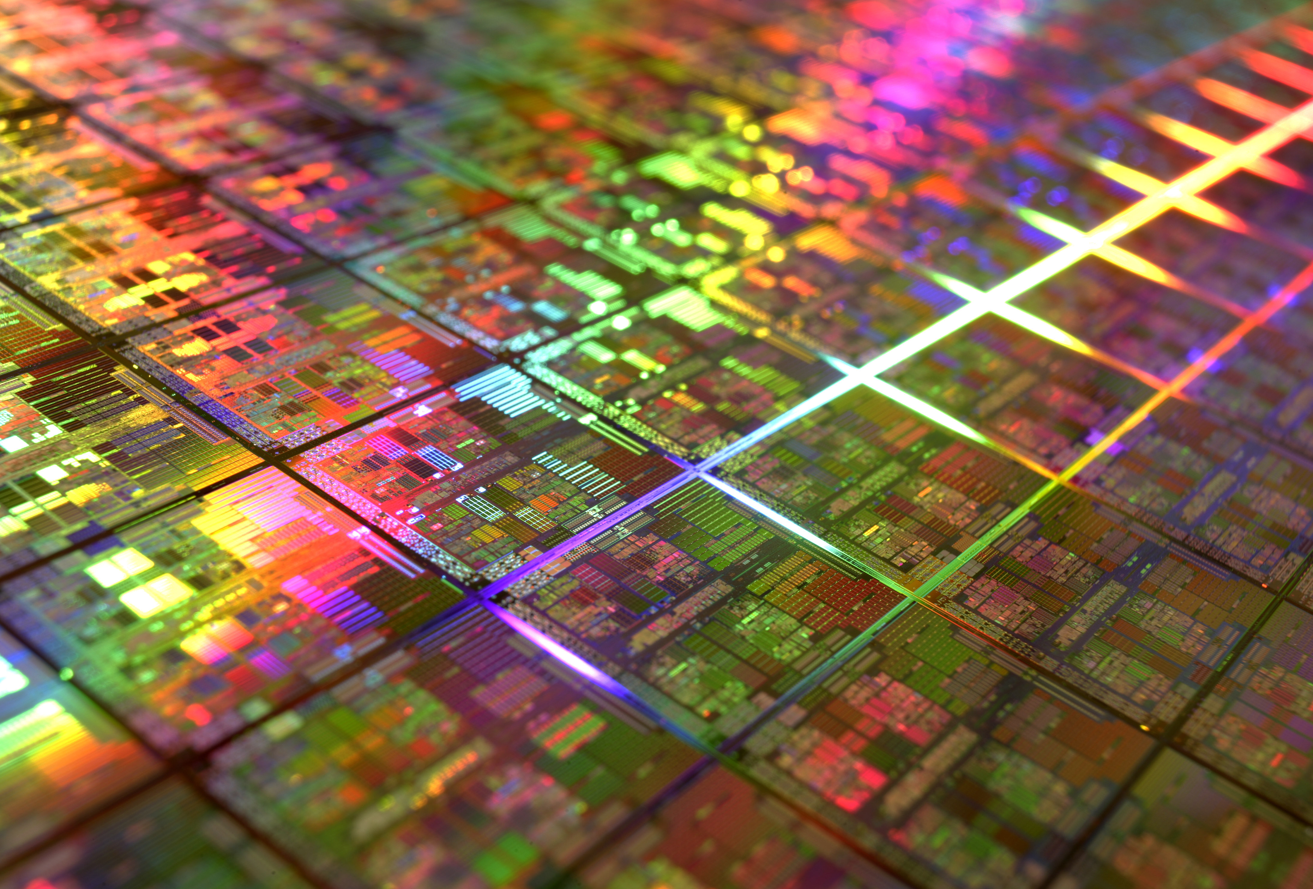 Пк colorful. Микропроцессор TSMC. Микросхема цветная. Процессор красивый. Фон рабочего стола микросхема.